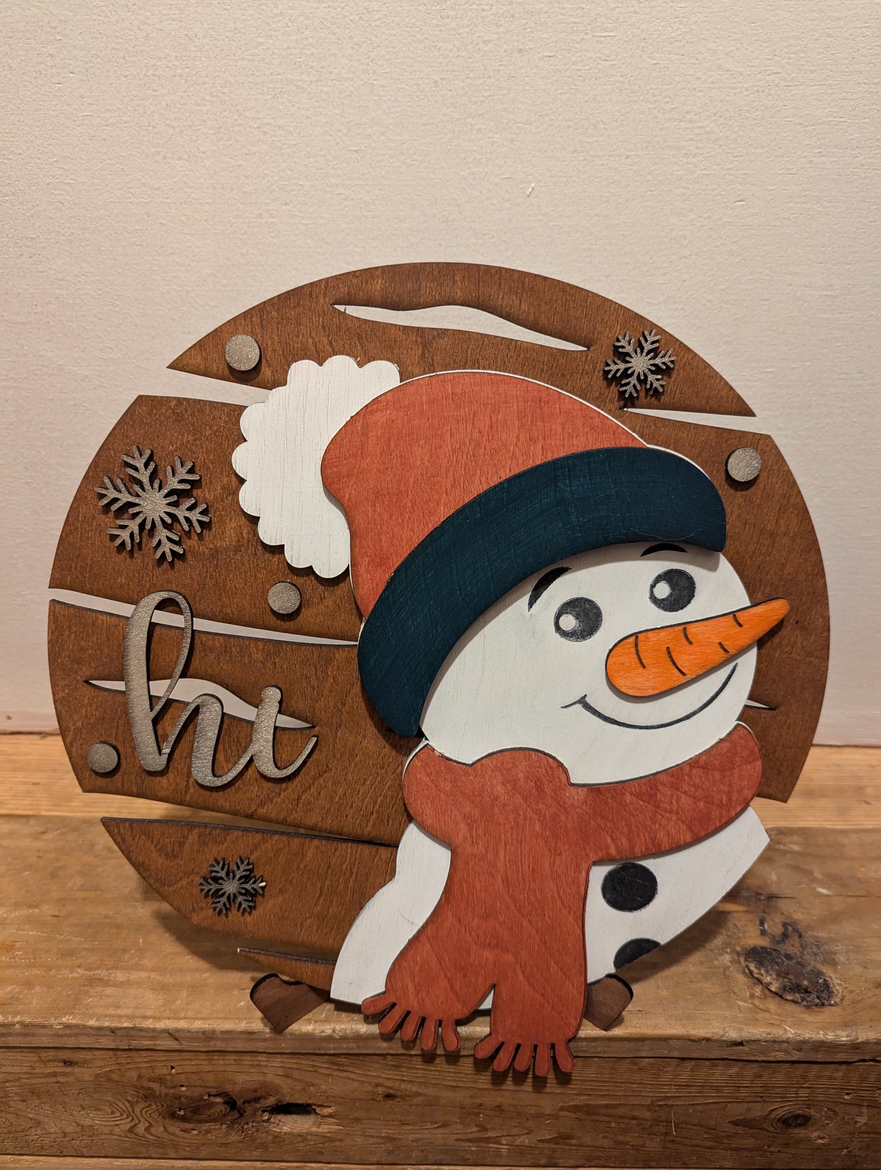 “Hi” Snowman Winter Welcome Sign